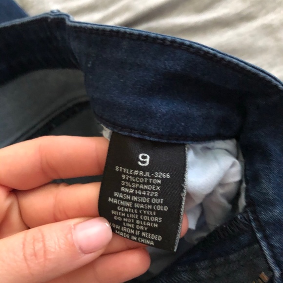 Women’s Jeans - Picture 2 of 2